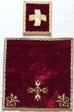 Red Antique Roman Vestment 8552